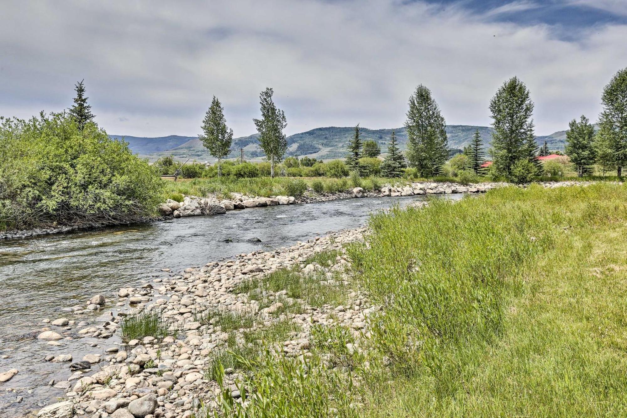 Riverfront Cabin About 4 Mi To Granby Ranch! Eksteriør billede